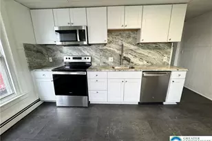 921 10th St, Allentown City, PA 18103 - Photo 3