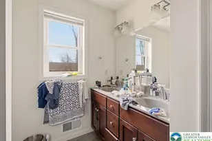 225 Swan Ct, Middle Smithfield, PA 18302 - Photo 19