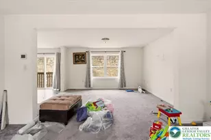 225 Swan Ct, Middle Smithfield, PA 18302 - Photo 11