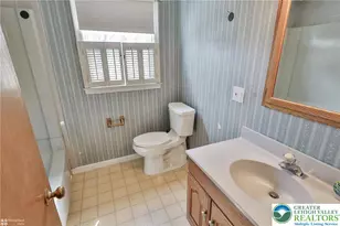 2246 Barrington Rd, Bethlehem City, PA 18018 - Photo 37