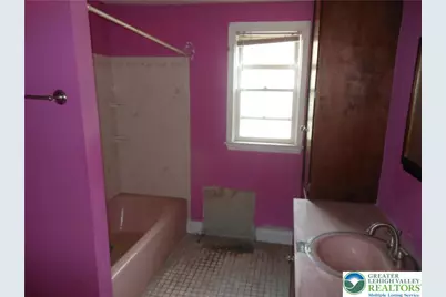 111 N Main Street, Bangor Boro, PA 18013 - Photo 7