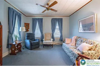 115 Macungie Avenue, Emmaus Boro, PA 18049 - Photo 5