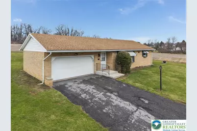 4722 Steuben Road, Lower Nazareth Twp, PA 18064 - Photo 3