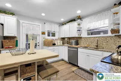 2042 State Route 92 Highway, Exeter Twp, PA 18643 - Photo 15