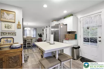 2042 State Route 92 Highway, Exeter Twp, PA 18643 - Photo 13