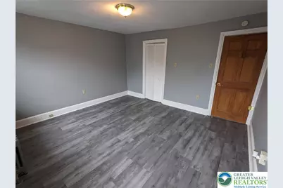 1104 3rd Street, North Catasauqua Bor, PA 18032 - Photo 9