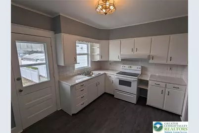 1104 3rd Street, North Catasauqua Bor, PA 18032 - Photo 7