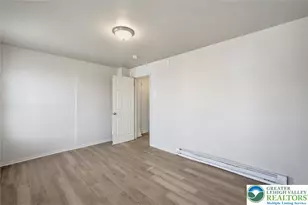 37 Spruce St, Allentown City, PA 18101 - Photo 7