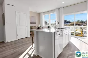 8217 Alexander Ct, Upper Macungie Township, PA 18031 - Photo 7