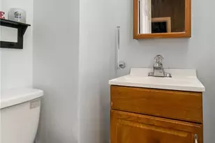 1037 Seneca St, Fountain Hill Boro, PA 18015 - Photo 31