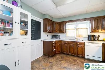 1037 Seneca Street, Fountain Hill Boro, PA 18015 - Photo 11