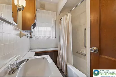 230 W Howard Avenue, Coaldale, PA 18218 - Photo 25