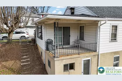 230 W Howard Avenue, Coaldale, PA 18218 - Photo 17
