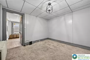 1139 W Linden St, Allentown City, PA 18102 - Photo 11