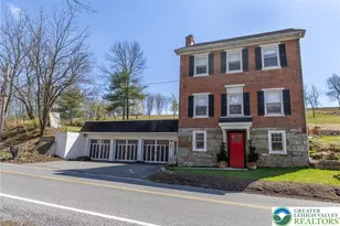 4238 Best Station Rd, Washington Township, PA 18080 - Photo 1