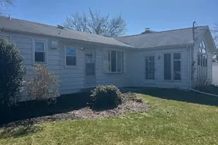 2621 Colorado St, Salisbury Township, PA 18103 - Photo 3