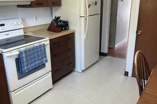 2621 Colorado St, Salisbury Township, PA 18103 - Photo 9