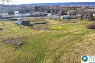 616 Moorestown Dr, Moore Township, PA 18014 - Photo 5