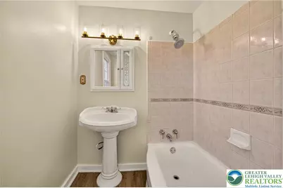 1740 Butztown Road, Bethlehem City, PA 18017 - Photo 15