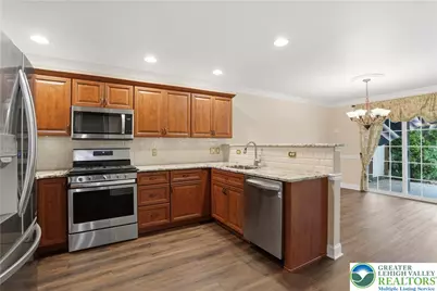 2001 Rolling Meadow Drive, Lower Macungie Township, PA 18062 - Photo 7