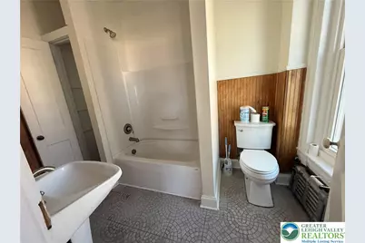 204 N 9th Street, Allentown City, PA 18102 - Photo 3