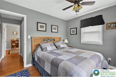 1984 Troxell Street, Hanover Twp, PA 18109 - Photo 11