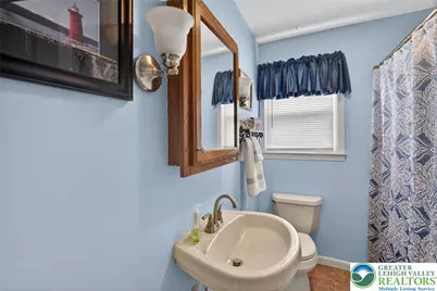 1984 Troxell Street, Hanover Twp, PA 18109 - Photo 15