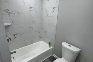 37 Logan St, Wilkes Barre, PA 18702 - Photo 7