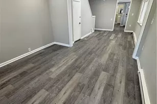 37 Logan St, Wilkes Barre, PA 18702 - Photo 3