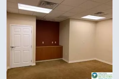 208 Kevin Lane #Middle unit, Brodheadsville, PA 18322 - Photo 9