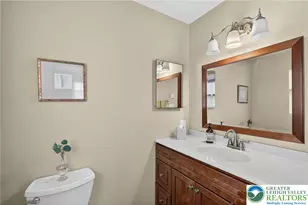 126 Hillcrest Dr S, Macungie Boro, PA 18062 - Photo 43