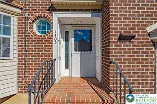 1405 Presidential Dr, Whitehall Township, PA 18052 - Photo 3