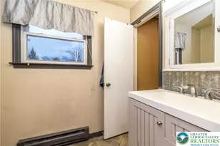 2152 Amlisa Rd, Moore Township, PA 18064 - Photo 25