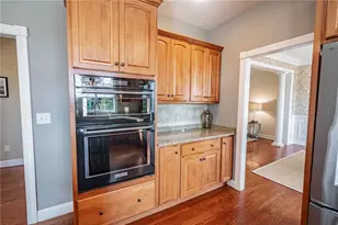 4123 Wyndemere Circle E, Lowhill Township, PA 18078 - Photo 15