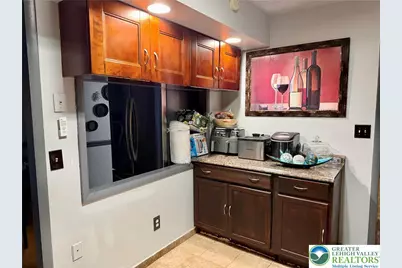 417 Carolina Avenue, Whitehall Township, PA 18052 - Photo 9