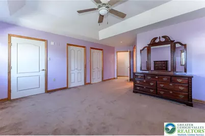 4809 Spruce Street, North Whitehall Township, PA 18078 - Photo 17