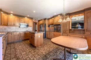 4809 Spruce St, North Whitehall Township, PA 18078 - Photo 11