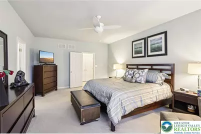 2113 Kingsview Road, Lower Macungie Township, PA 18062 - Photo 29