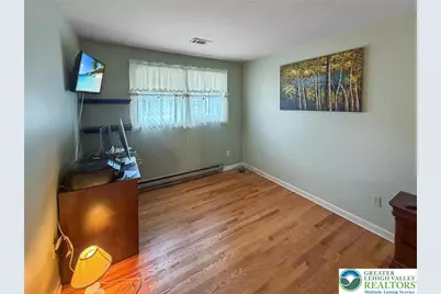 1060 Howertown Road, North Catasauqua Bor, PA 18032 - Photo 13