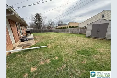 3017 Birch Street S, Whitehall Township, PA 18052 - Photo 9