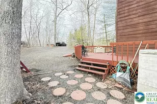 5933 Decker Rd, Bushkill, PA 18324 - Photo 29