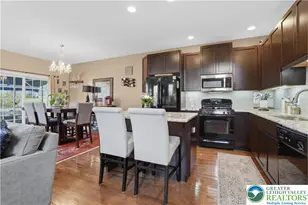 5459 Spring Ridge Dr W, Lower Macungie Township, PA 18062 - Photo 5