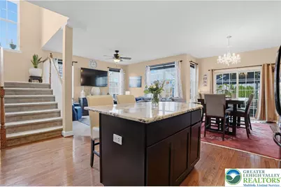 5459 Spring Ridge Drive W, Lower Macungie Township, PA 18062 - Photo 7