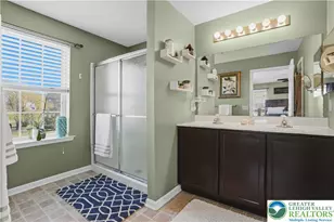 5459 Spring Ridge Dr W, Lower Macungie Township, PA 18062 - Photo 17