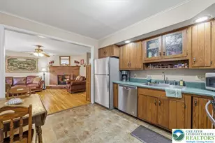 1249 Lexington Ave, Coolbaugh Twp, PA 18346 - Photo 9