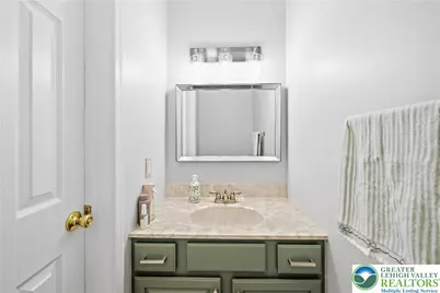 1019 Lincoln Street, Freemansburg, PA 18017 - Photo 13