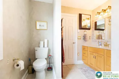 1231 Sky High Terrace, Chestnuthill Twp, PA 18330 - Photo 15