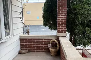 115 Chestnut St, Coplay Boro, PA 18037 - Photo 3