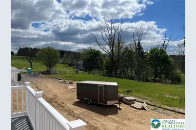 3874 E Grant Street, Washington Township, PA 18080 - Photo 5