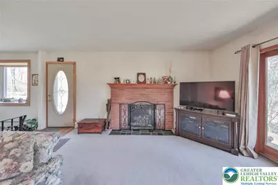 9213 Landis Lane, Lower Milford Township, PA 18041 - Photo 17